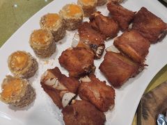 排骨拼咸蛋黄酥-皮记海鲜1995(寮步店)