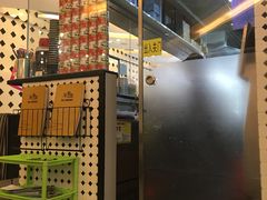 -潮庭港式茶餐厅·熊仔奶茶(同济广场店)