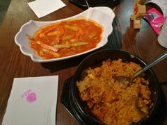 辣白菜炒年糕-汉米达特色料理餐厅(郴州友阿国际广场店)