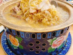 大骨头炖酸菜-关东小磨东北菜(上海长风大悦城店)