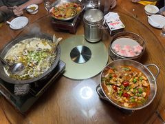 -小凤庭·地道湖北菜武昌鱼·铫子藕汤(黄鹤楼店)