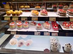 -巴黎贝甜(大宁国际商业广场店)