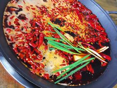 -黄潇洒老火锅(九眼桥宏济巷店)