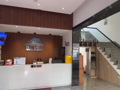 -竟客电竞酒店(川沙地铁站店)