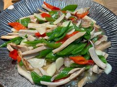 炒鸡枞菌-一朵菌·野生菌探索家火锅(南亚店)