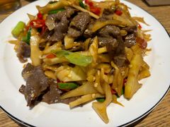 -牛八宝桂林米粉(八里庄店)