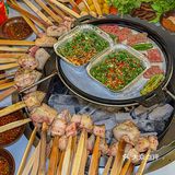 成都超正宗地道的西昌火盆烤肉就在这！