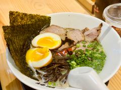 浓厚豚骨海鲜拉面-一豚轩·烧鸟·豚骨拉面(五四路店)