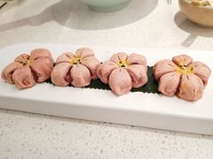 招牌桃花酥-竹外桃花·江南小酒馆(SKP·S店)