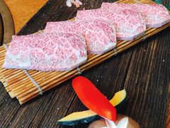 和牛三角牛腩-炎蔵牛舌烤肉
