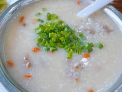 窩蛋牛肉粥-南记食粥坊·宵夜大排档(莲花店)