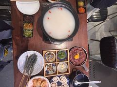 -牛牛和牛海鲜粥底火锅(长虹国际城店)