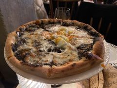 黑松露披萨-IL TEATRO 精品意大利餐厅