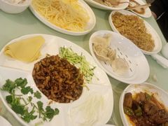 -镜泊湖酒家(兴华街金鼎店)