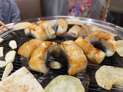 -围炉肉舍•炭烤活鳗•丹东海鲜烤肉(步行街店)