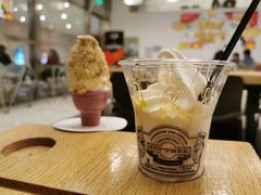 疯狂的蜂蜜冰淇淋-OUR Bakery(三里屯太古里店)