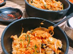 韩式拌饭-吴草鸡爪오초닭발韩食堂(融恒盈嘉中心店)