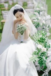 -Lady  Jane高端婚纱礼服馆