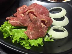 牛肉-大众食代铁板烧烤肉自助餐厅