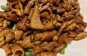 Sauce-Braised Goose Intestines