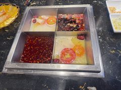 -食书拾翠火锅(东郊记忆店)