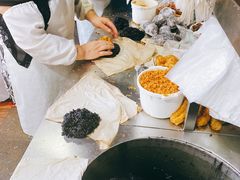 乌饭包老油条-芳婆糕团店(王府大街店)