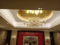 -金美华轩(东方路齐鲁店)