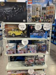 -逝水玩具折扣店