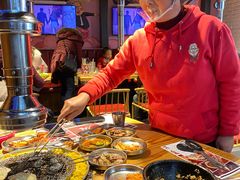 -青瓦炭韩潮烤肉(花园道店)