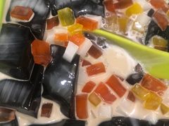 -爽爽王牌甜品(河背村店)