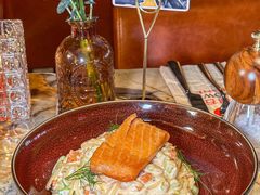 -BROWNSTONE布朗石西班牙餐厅(富城店)