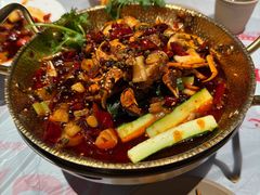 -肥肥虾庄·金牌油焖大虾(杨园滨江时代walk店)