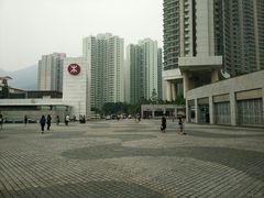 -东荟城名店仓