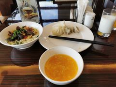 -上海怡沁园度假酒店