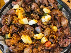 -老东镇啤酒屋海鲜加工·蒸汽海鲜·海鲜烧烤(台东店)