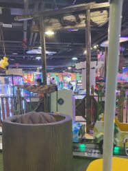 -卡通尼乐园(银泰店)