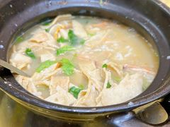 -官塘陈记鱼生·潮汕砂锅粥·牛肉火锅(潮枫路总店)