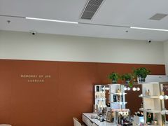 -HIMO海马体照相馆(上海华润CP静安店)