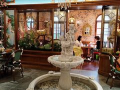 -秘密旅行Bonjour(黑金冠 江南西店)