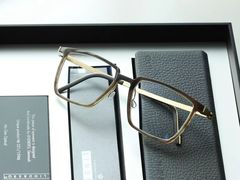 -目艮眼镜SHOWROOM(品牌集合店)