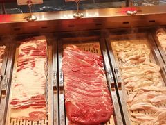 鲜切肉-黑金·寻焰自助百汇·烤肉·火锅(中街店)