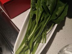 菠菜-海底捞火锅鲜切牛肉主题店(长寿路店)