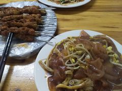-何记酿皮店(西流湾店)