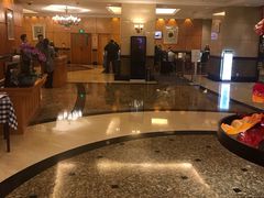 -深圳富苑皇冠假日套房酒店