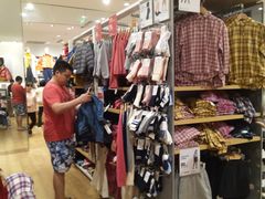 -优衣库(东莞汇一城店)