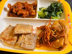 -悦芽照护月嫂+育儿嫂(杭州店)
