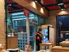 大堂-管氏翅吧(护国寺店)