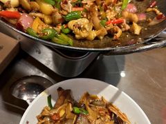 -富正毅三下锅·湘西韵味(天门山索道店)