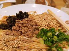 -贰拾捌味·宜宾燃面(春熙路旗舰店)