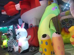 -上海跨国采购会展中心